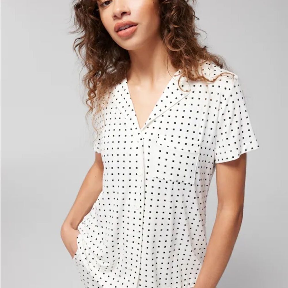 Soma LS‎ Notch Collar Pajama Top Whimsy Dot Ivory M NWT IN PACKAGING